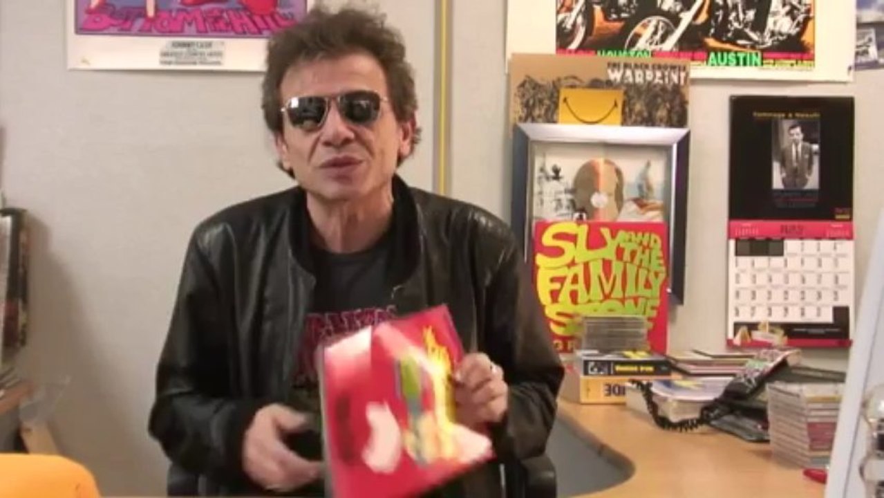 Philippe Manoeuvre présente le Rock&Folk spécial Woodstock