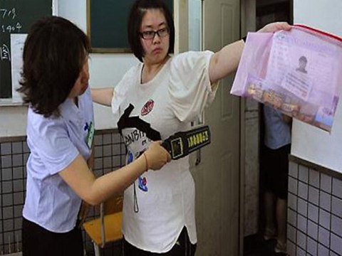 WTF- Wear NO BRA (with metal clips) During Exams In China