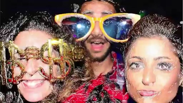 iBoothMe +971 52 94 94 0 94 Photobooth