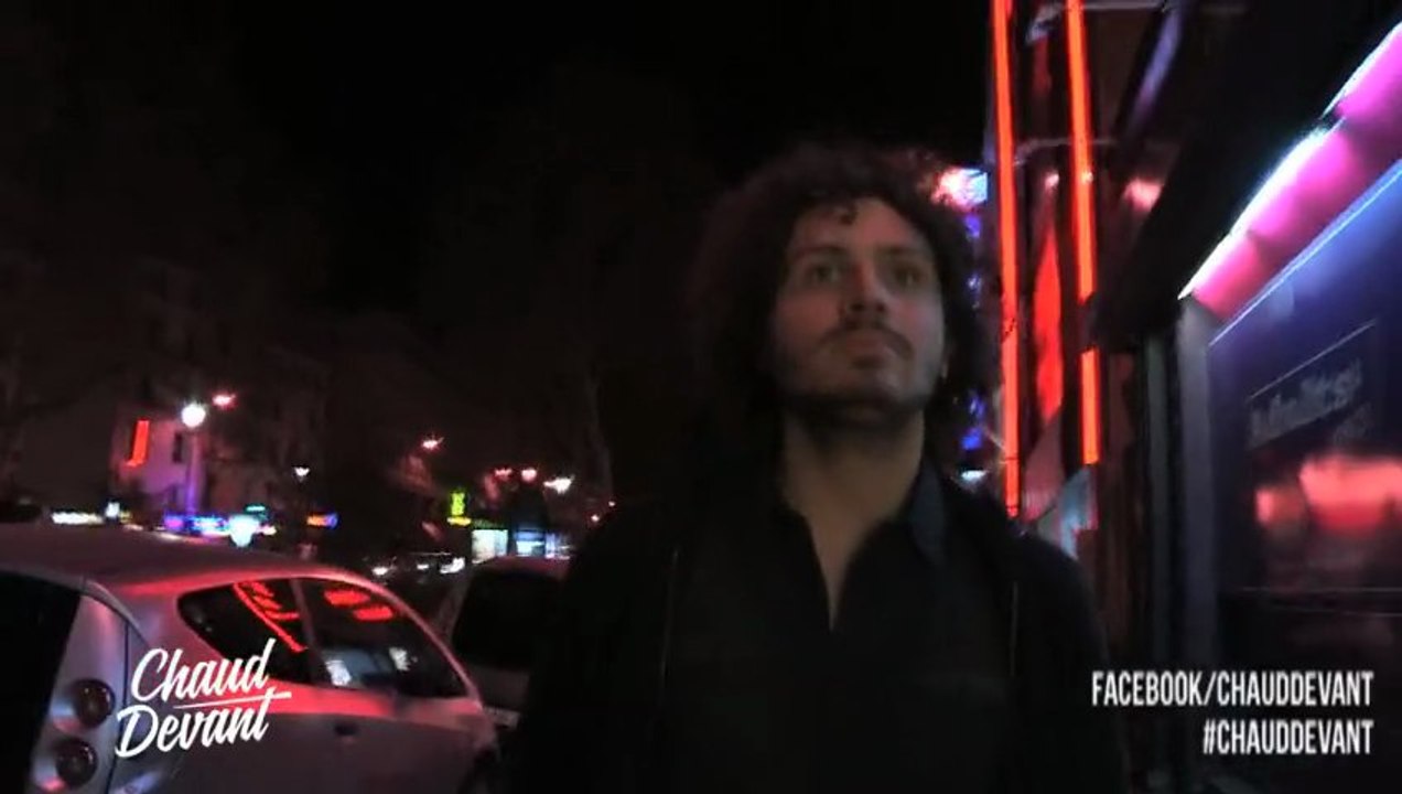Maxime Musqua teste un Peep Show
