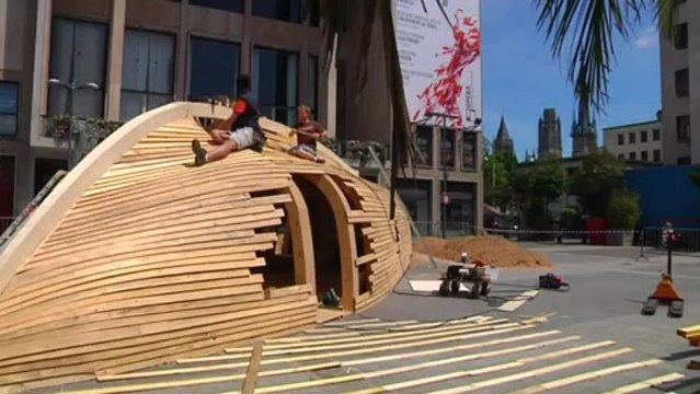 L'Opéra de Rouen Haute-Normandie crée un décor de bateau retourné