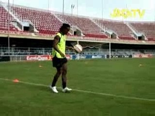 Ronaldinho Ping Pong