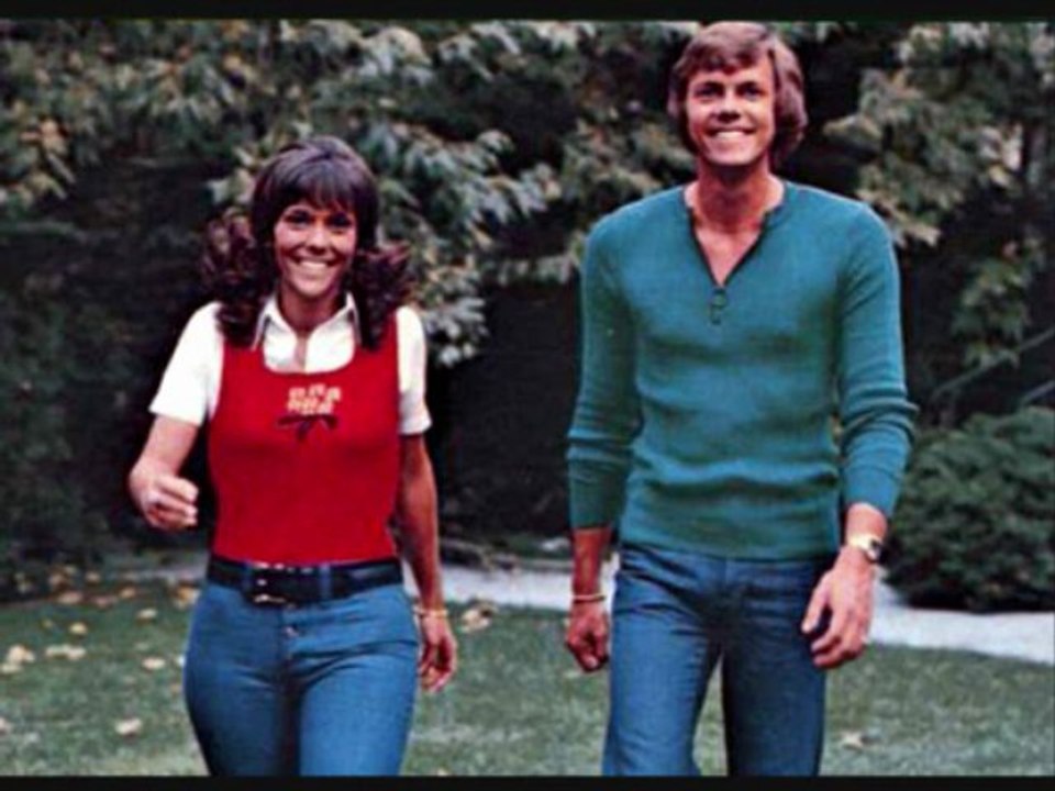 The Carpenters ( There's a kind of hush / Yamaha Tyros 2 )