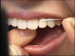 How to Properly use dental floss: Pasadena Family Dentist