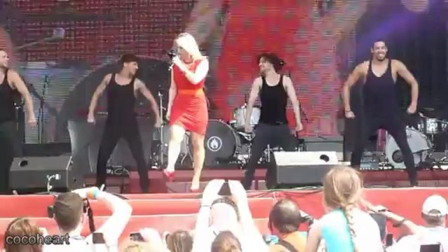 06 Beatrice Egli - Mein Herz @ Rewe Family Day, Flughafen Köln/Bonn, 08.06.2013