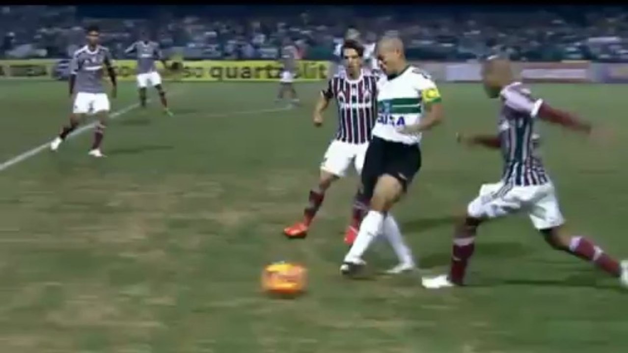 Brasileiro: Wie Neymar! Alex greift in die Trickkiste