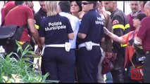 Napoli - Donna morta per la caduta di un albero in via Aniello Falcone  -1- (10.06.13)