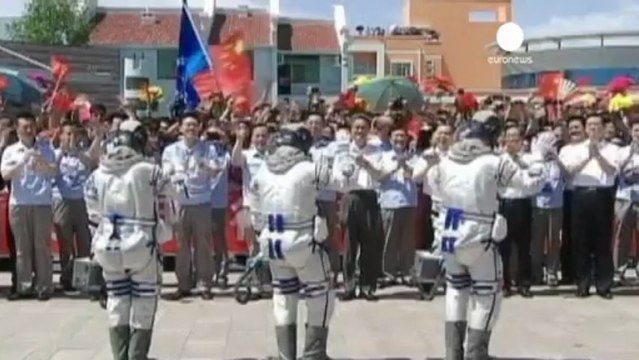 La Chine lance sa plus ambitieuse mission spatiale habitée