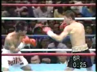 ユーリ・アルバチャコフVSムアンチャイ・キティカセム第１戦 2/2