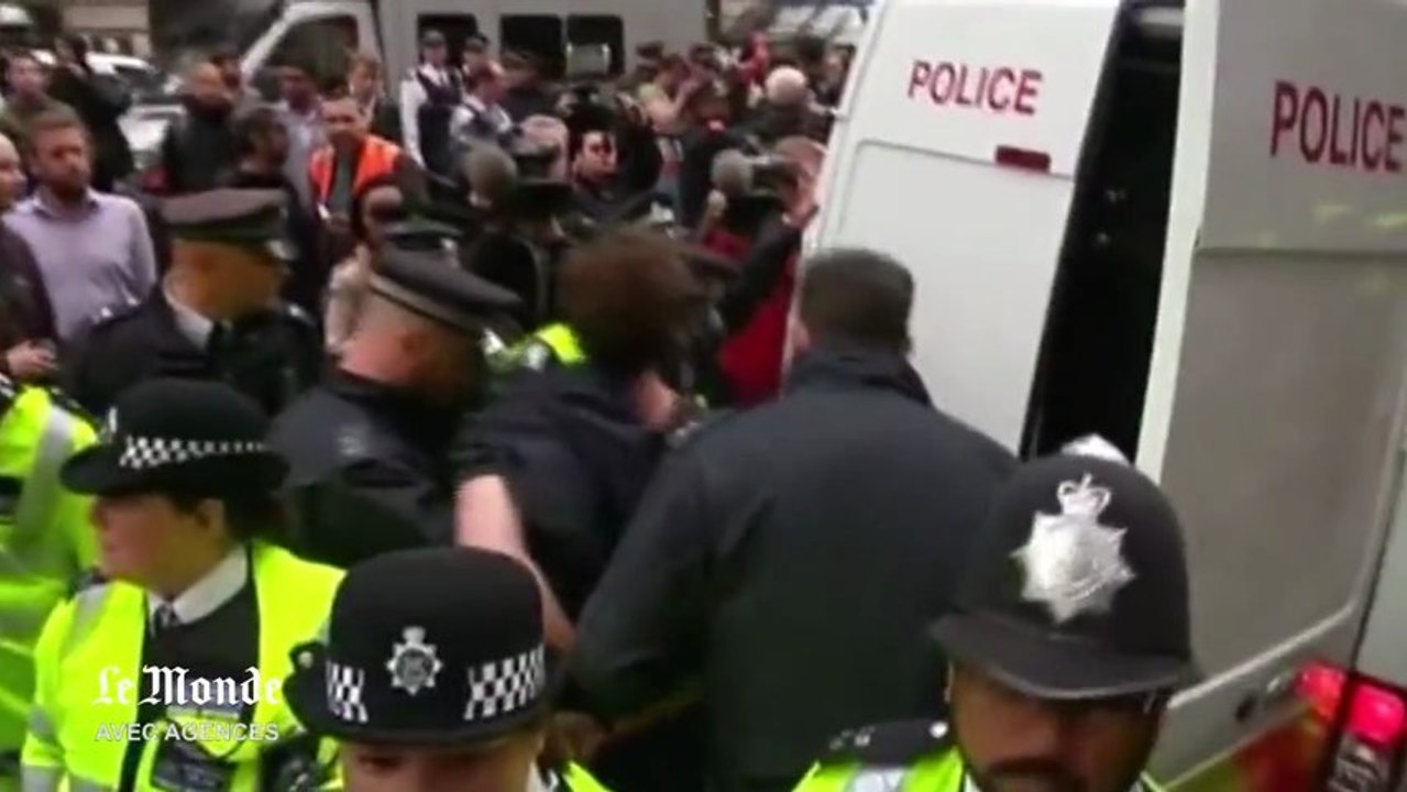 Scènes de tension entre la police et des manifestants anti-G8 à Londres
