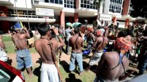 Indígenas protestan en Brasilia