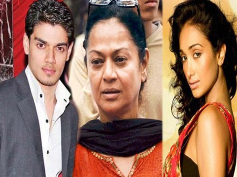 Jiah Khan Suicide Case Suraj Pancholi mother Zareena at Police Station