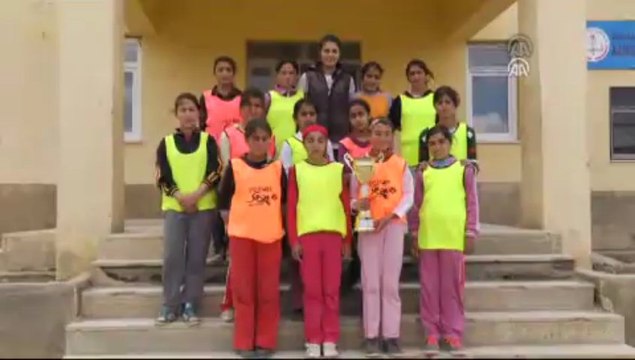 Kaderlerini Kader öğretmen değiştirdi