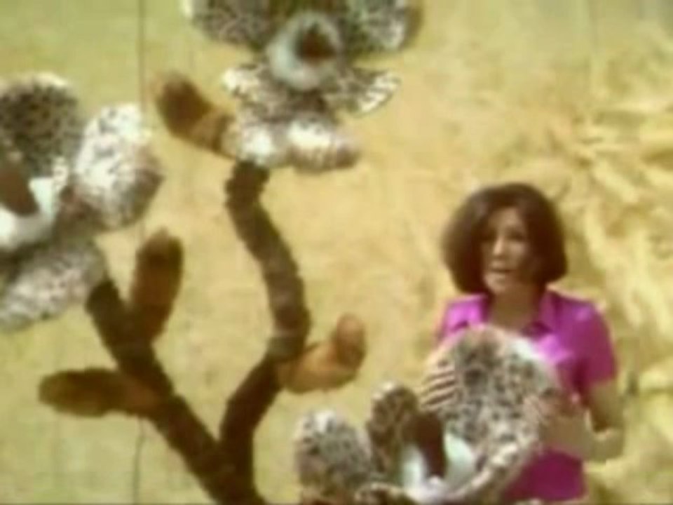 - Pia Colombo- (1969)- reprises : " Hymne à l"amour- Plaisir d'amour- Mon homme "