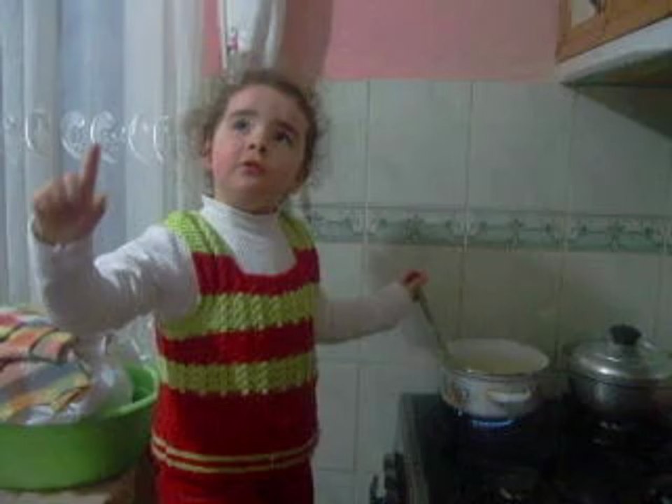 YAREN PUDİNG YAPIYOR-ŞUBAT-2013