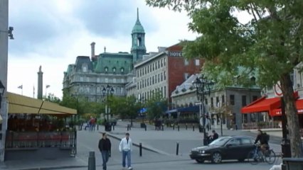 Montreal's mayor held over corruption probe