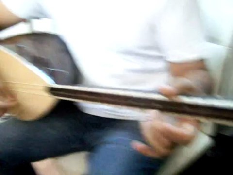 kısa sap gitar burgulu ceviz bağlama 1