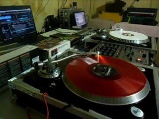 Dj Gilvandro Cammpos / Dj Tech mk6 - electro janeiro 2013 (mixed on vinyl)