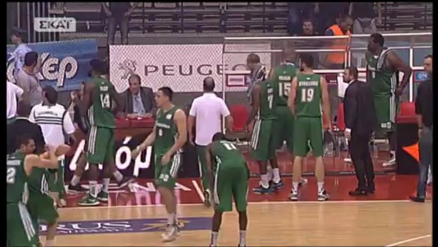 Η αποχώρηση του Παναθηναϊκού στα αποδυτήρια