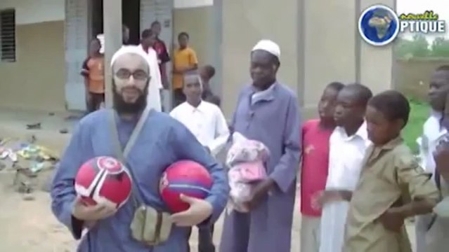 Actions humanitaires et projets au Burkina-Faso de l'association Nouvelle-Optique_(360p)