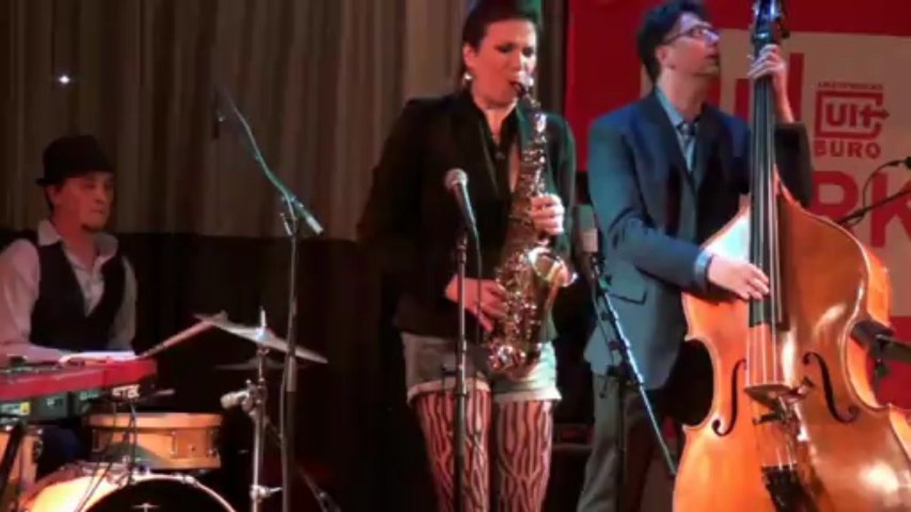 Susanne Alt + Band: B. Jammin' @ Uitmarkt 2012