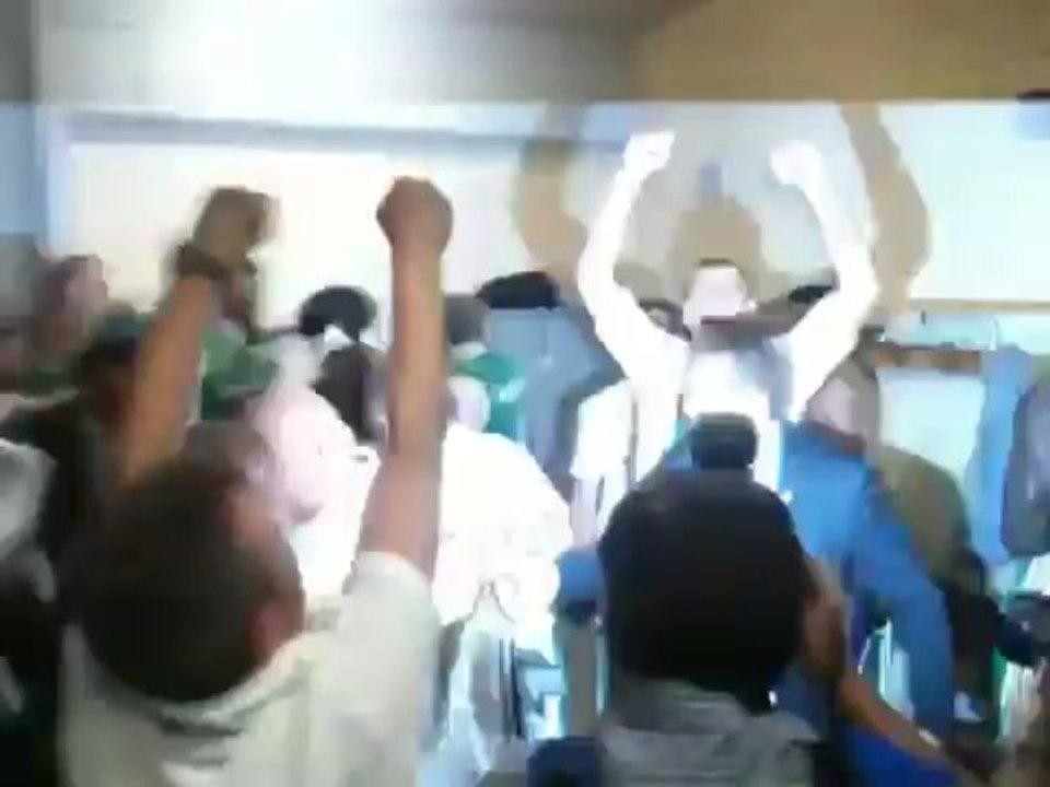 Πανηγυρισμοί του Παναθηναϊκού στα αποδυτήρια (4)