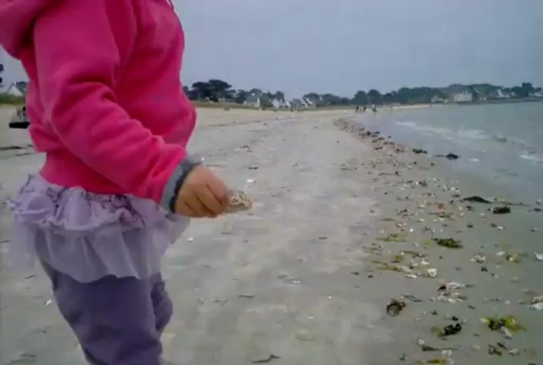 charlotte a la plage