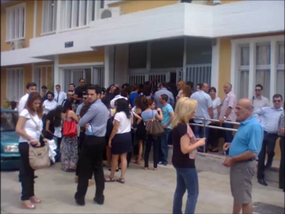 Καυγάς στο δικαστήριο