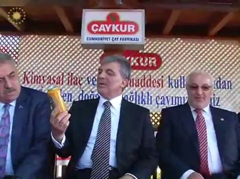 Cumhurbaşkanı Gül, ÇAYKUR’a ait Cumhuriyet Çay Fabrikasını Ziyaret Etti.