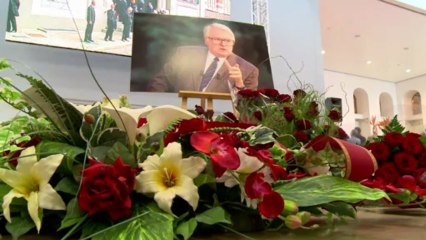 Lille rend un dernier hommage à Pierre Mauroy