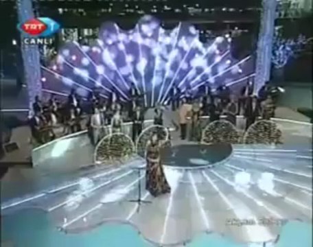 FUNDA ARAR - Gönlümün İçindedir Gözden Irak Sevgilim....