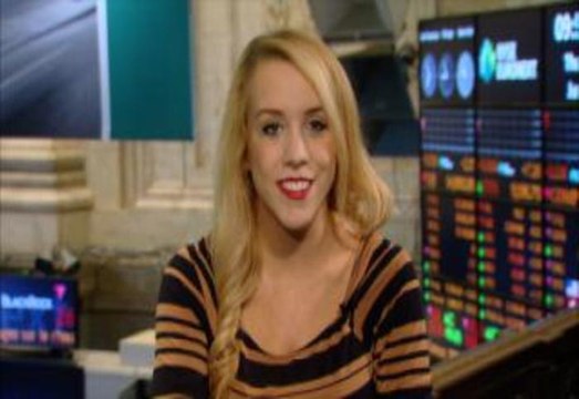 Retail Sales Top Expectations, Jobless Claims Fall