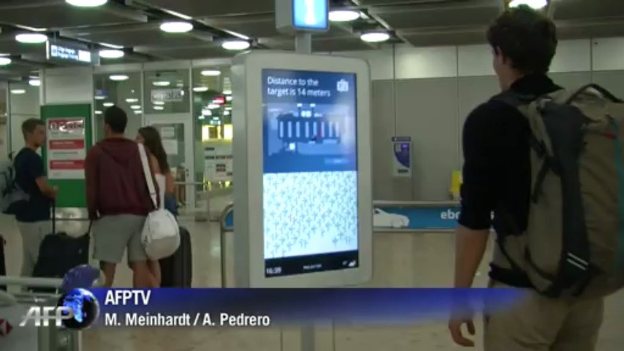 Rollender Roboter lotst durch Genfs Flughafen