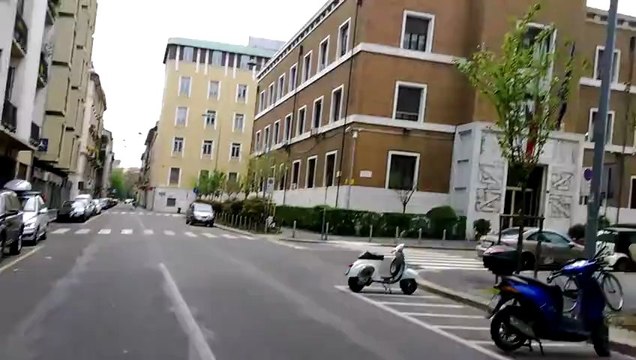 Videotest 720p Nokia Lumia 820 (per confronto di giorno con Samsung Galaxy S3)