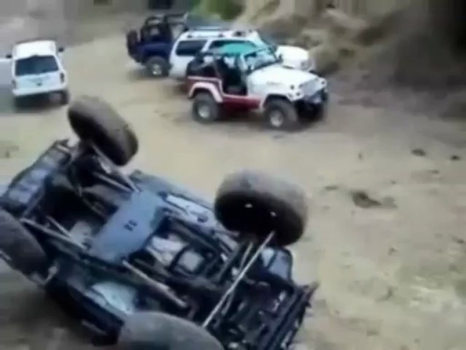Jeep roll