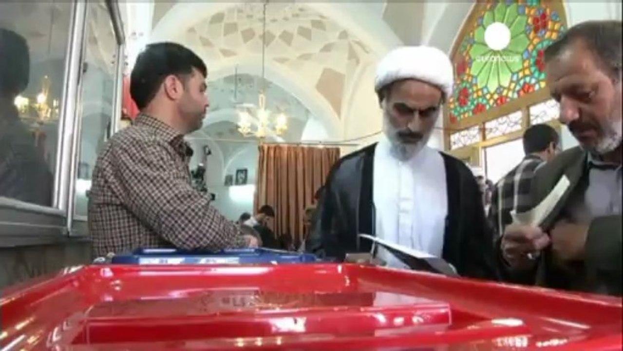 Irán celebra hoy sus elecciones presidenciales para...