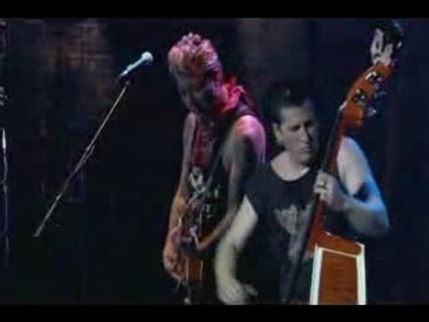 Stray Cats - Stray Cat Strut - Live!