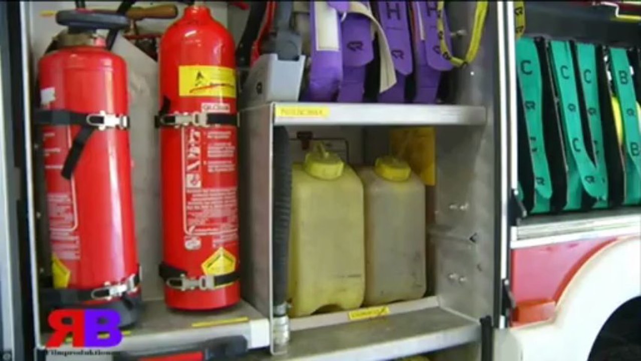 Eröffnung des Feuerwehrzeughauses und des Dienstleistungszentrums Weyer