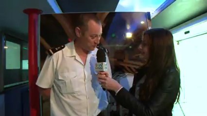 Armada - La minute Pompon - "Kiss kiss avec les marins"