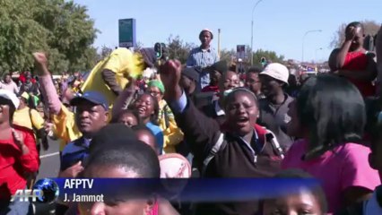 S. Africa's Zuma comes out swinging on election trail