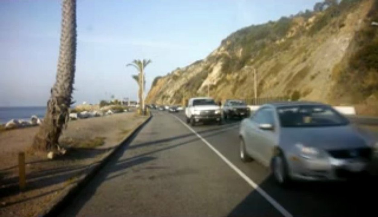 (194) Traffic from back window @ 7:51a.m.