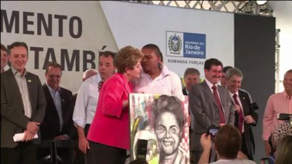 Dilma pede apoio da torcida para Seleção