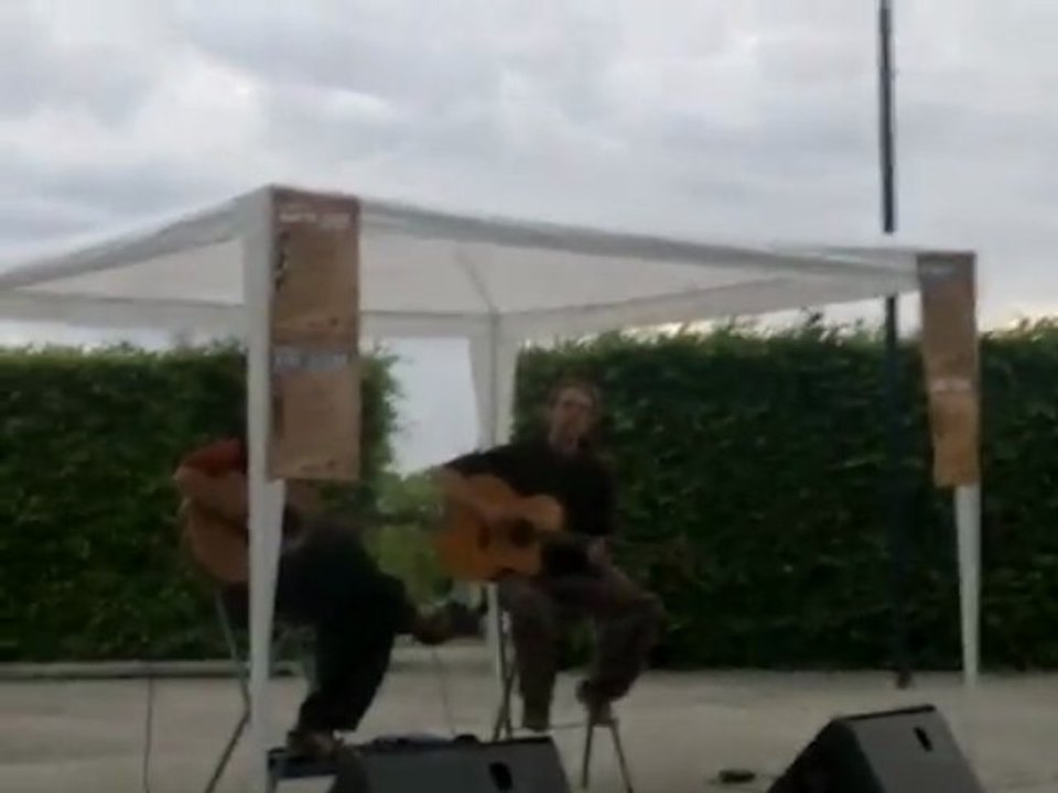 Baptiste Bieri - Quand on y pense - Festival De La Terre - Switzerland 2013