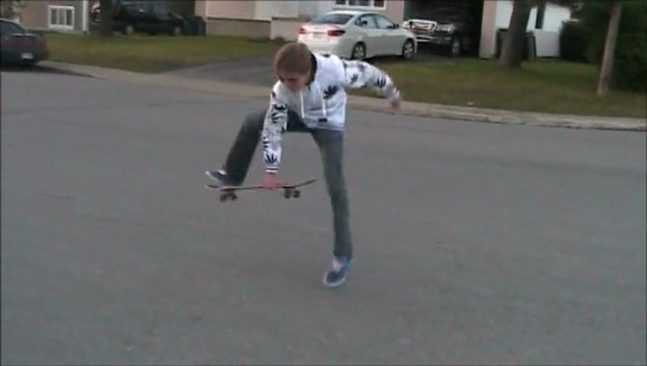 G tricks 10 : Tutoriel Boneless 360 + bonus