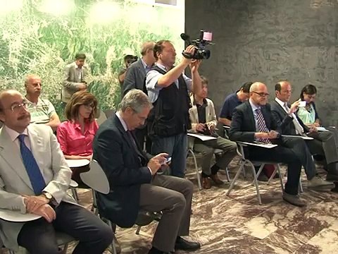 Napoli - Le dimissioni di Taglialatela dalla Giunta Regionale (14.06.13)