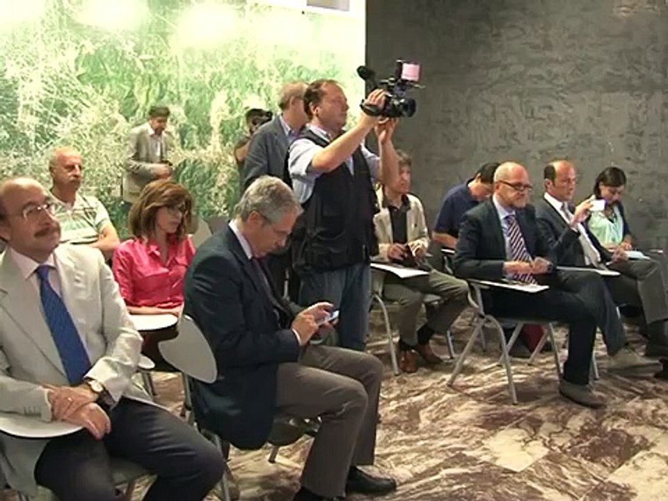 Napoli - Le dimissioni di Taglialatela dalla Giunta Regionale (14.06.13)