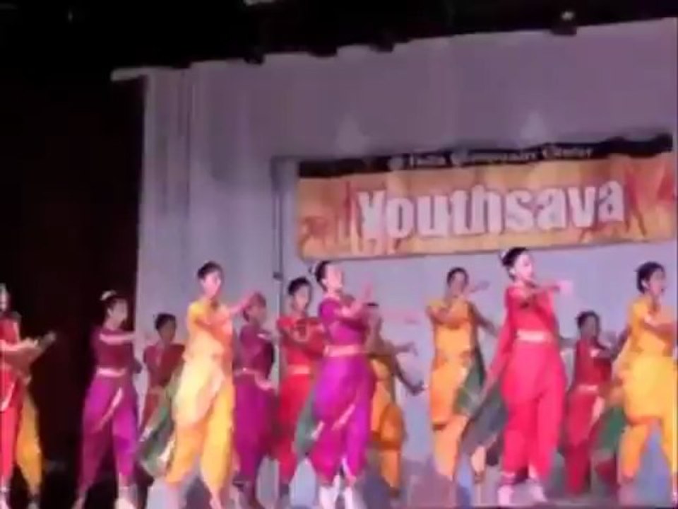 Tung Tucking Ting Lavani Dance