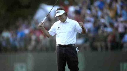 U.S. Open: Phil, Tiger Discuss Round 2