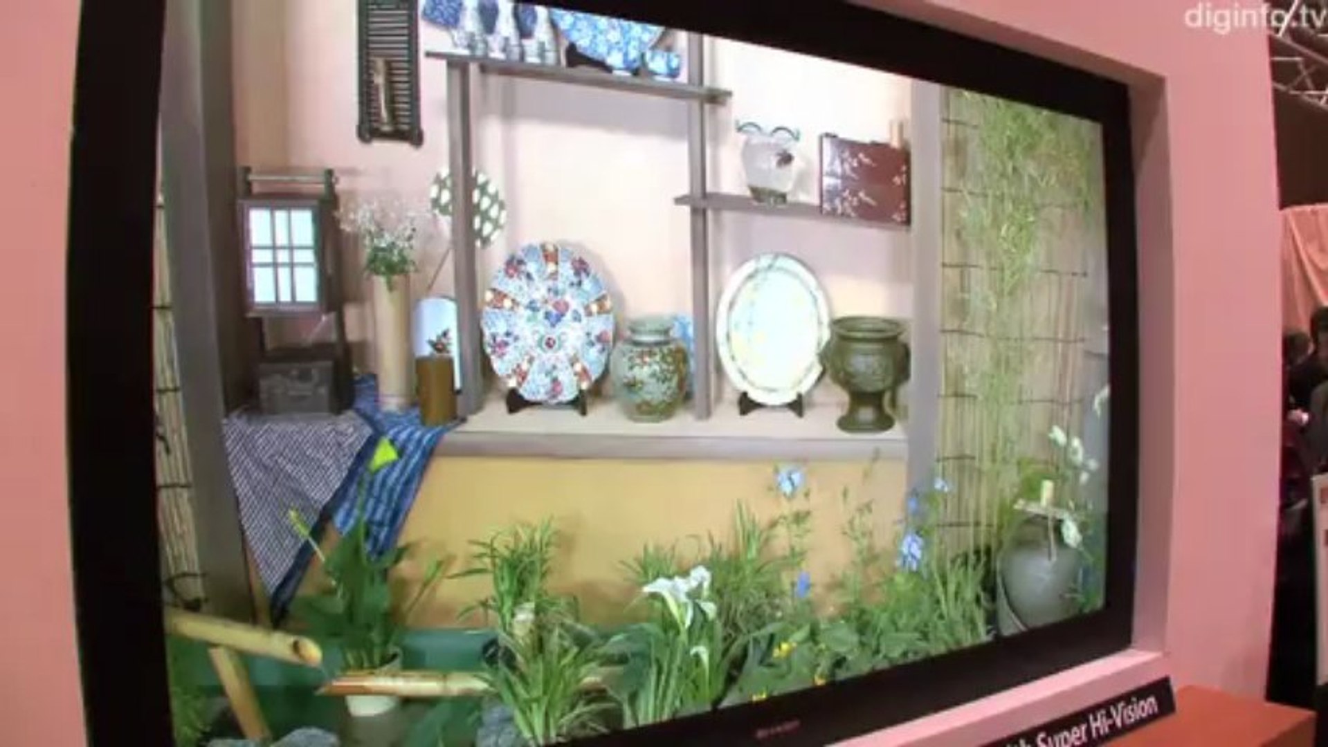 ⁣Worlds first 8k ultra high definition display diginfo