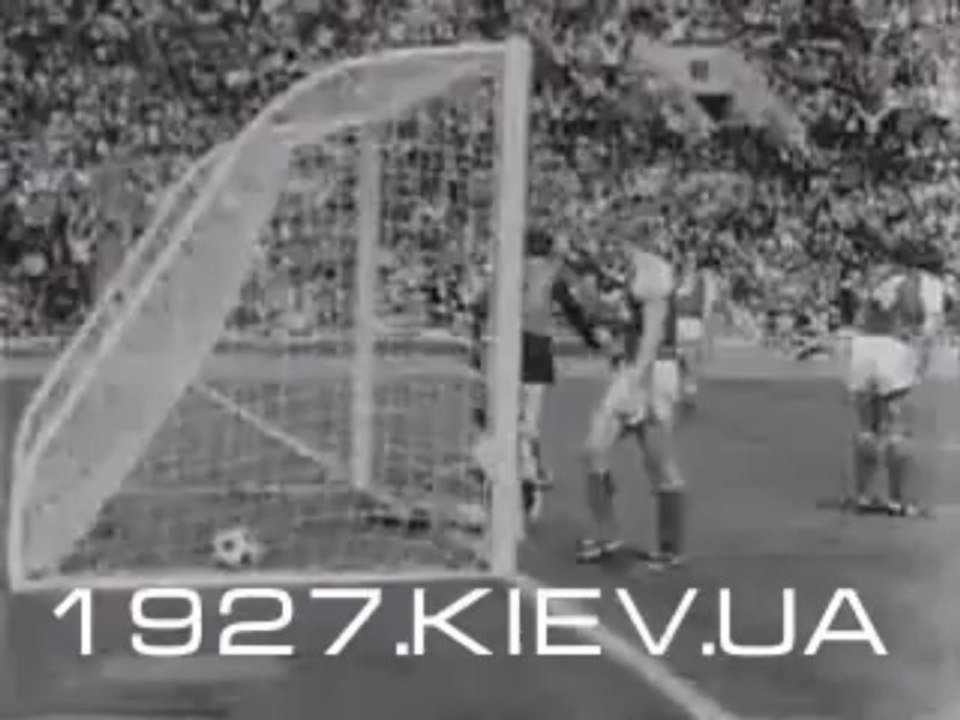 Кубок СССР 1982 Финал Динамо Киев - Торпедо 1:0 Балтача 34′